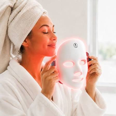 Fabricly LED Light Therapy Face Mask